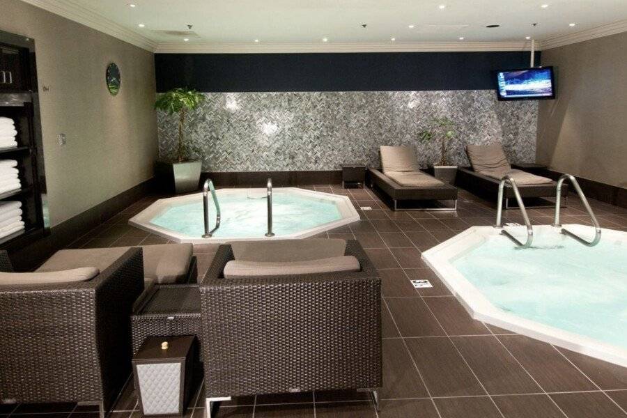 Treasure Island - TI Las Vegas Hotel & Casino spa,jacuzzi