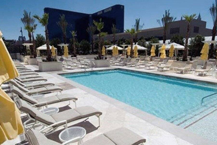 Jet Luxury at The Signature Condo Hotel outdoor pool