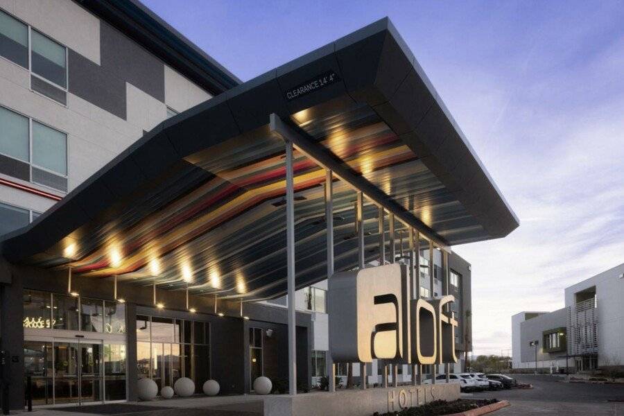 Aloft Henderson, Las Vegas facade