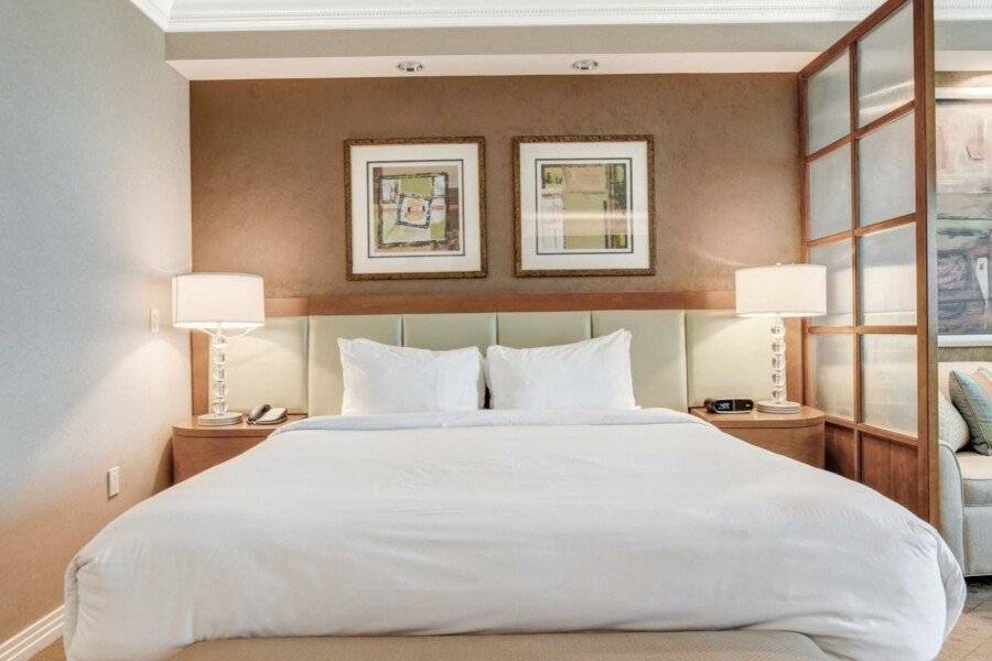 MGM Signature Towers by FantasticStay hotel bedroom