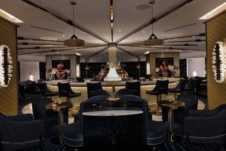 Fontainebleau Las Vegas bar,