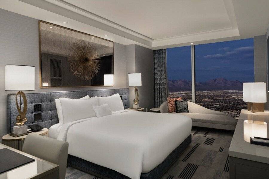 Fontainebleau Las Vegas hotel bedroom