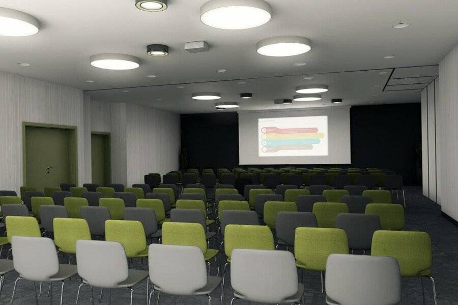 ibis Styles Budapest Airport conference room,meeting room