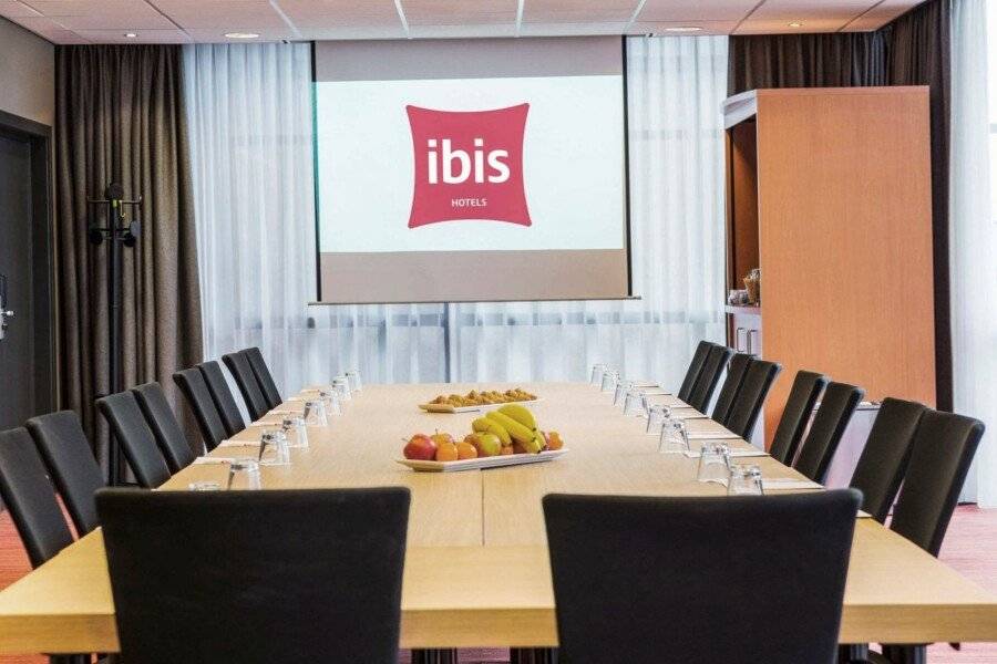 Ibis Schiphol Amsterdam Airport conference room,meeting room