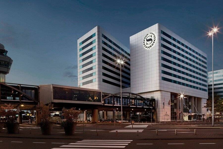 Sheraton Amsterdam Airport Hotel facade