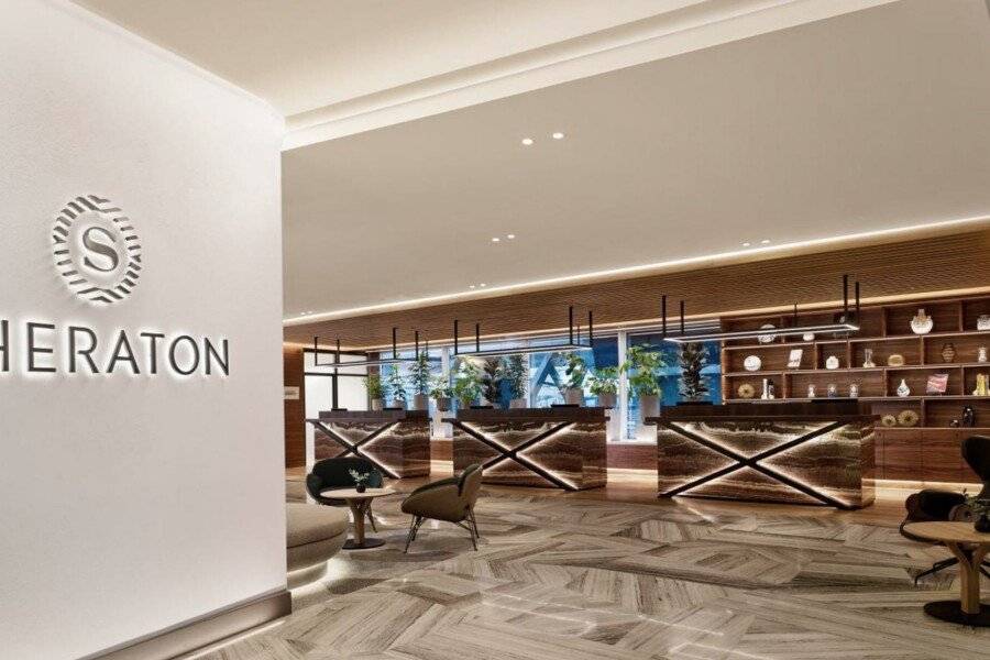 Sheraton Amsterdam Airport Hotel lobby,front desk