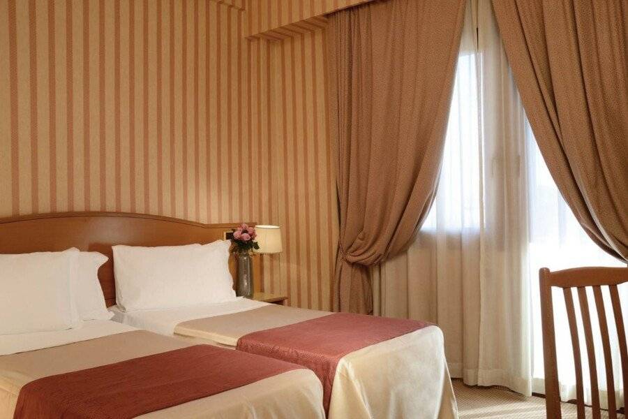 Best Western Hotel Rome Airport hotel bedroom