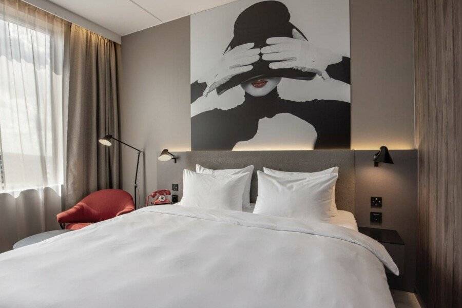 Radisson RED Økern hotel bedroom