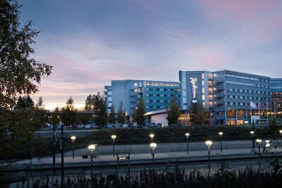 Radisson Blu Airport Hotel, Oslo facade