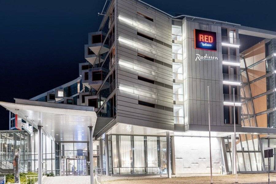 Radisson RED, Oslo Airport facade