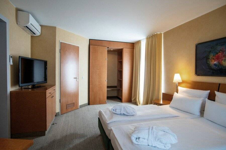 Best Western Premier Airporthotel Berlin hotel bedroom