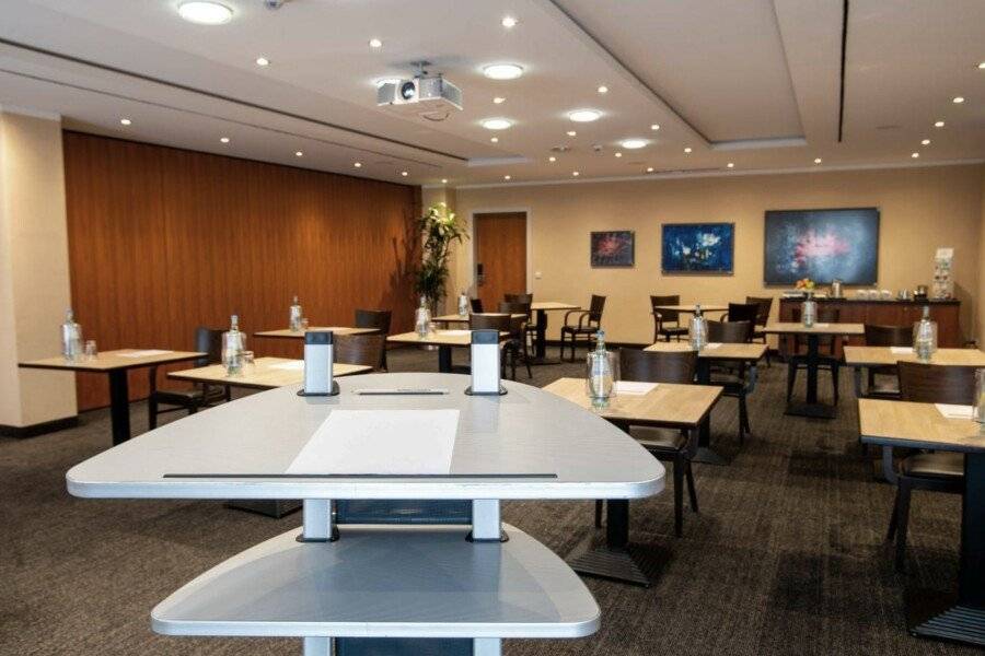 Best Western Premier Airporthotel Berlin conference room,meeting room