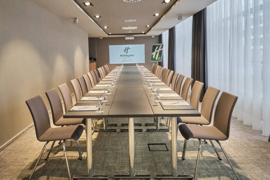 Holiday Inn Berlin Airport conference room,meeting room