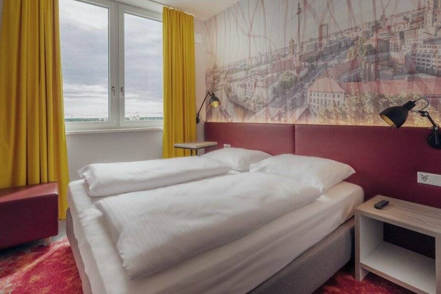 Campanile Berlin Brandenburg Airport hotel bedroom