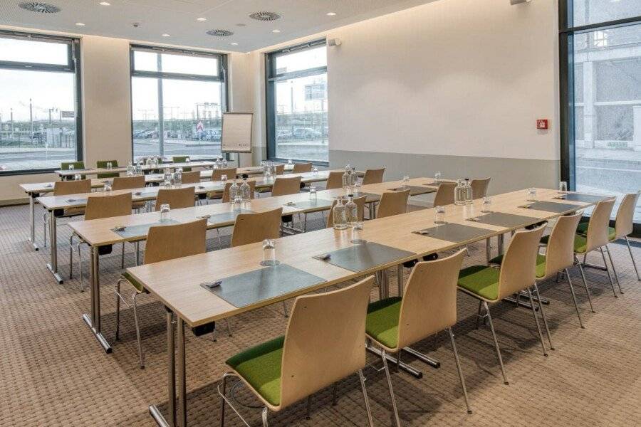 IntercityHotel Berlin Airport conference room,meeting room