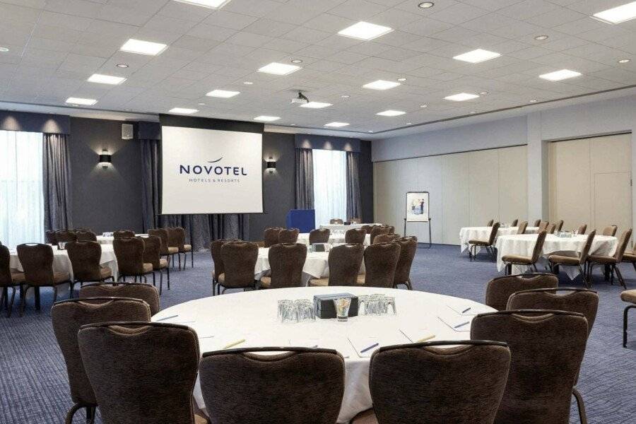 Novotel London Stansted Airport conference room,meeting room