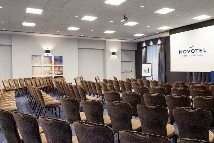 Novotel London Stansted Airport conference room,meeting room