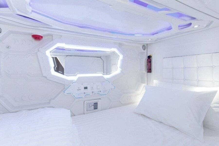 Avagard Capsule Hotel 