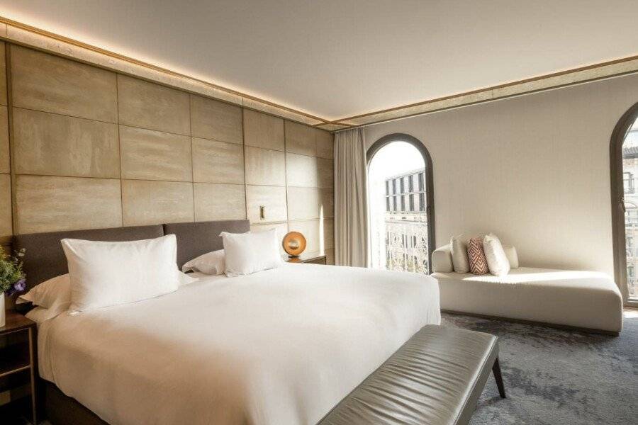 Almanac Barcelona hotel bedroom