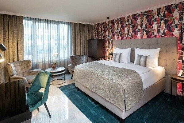 Business Premium Double Room