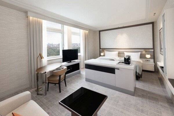 Premium Twin Room