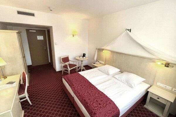 Standard Plus Double Room