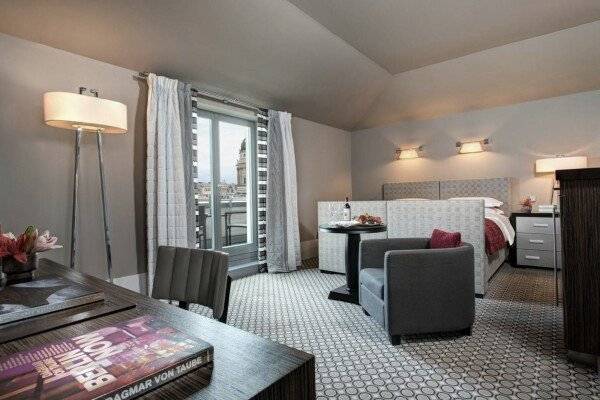 Deluxe Double Room with Balcony