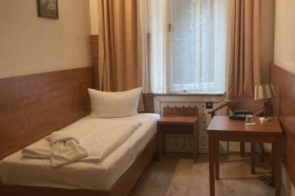 Single Room with Bathroom