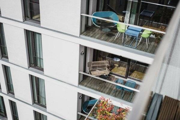 Apartment with Balcony