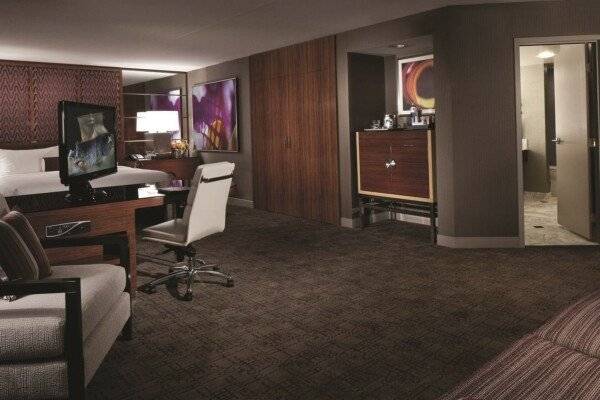 Executive King Suite