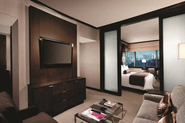 City Corner Suite