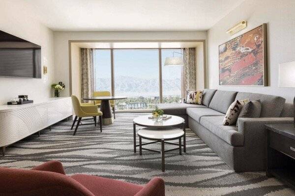 One-Bedroom King Suite with City View