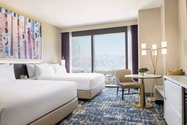 Deluxe Queen Room with Two Queen Beds and City View - Hearing Accessible