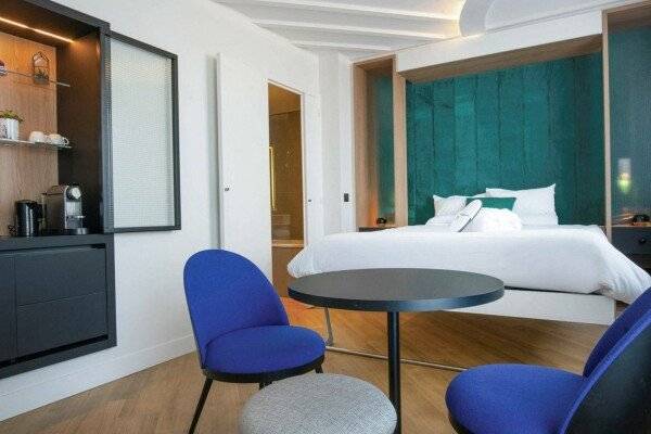 Suite with One Double Bed and One Sofabed - Terrace