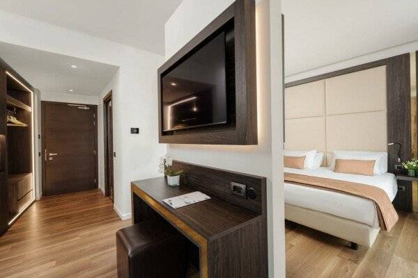 Executive Junior Suite