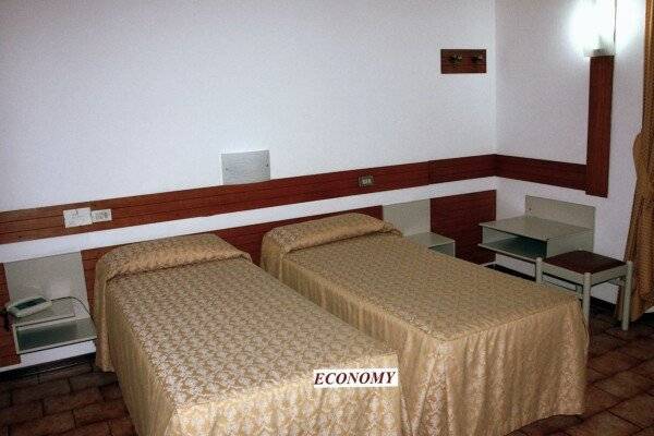 Economy Twin Room