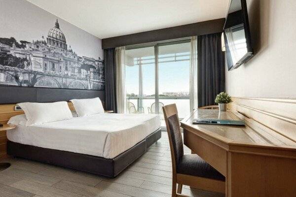 Triple Room with Balcony