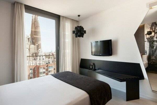 Superior Double or Twin Room with City View