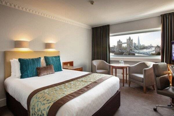 Standard Double Room with Bridge View