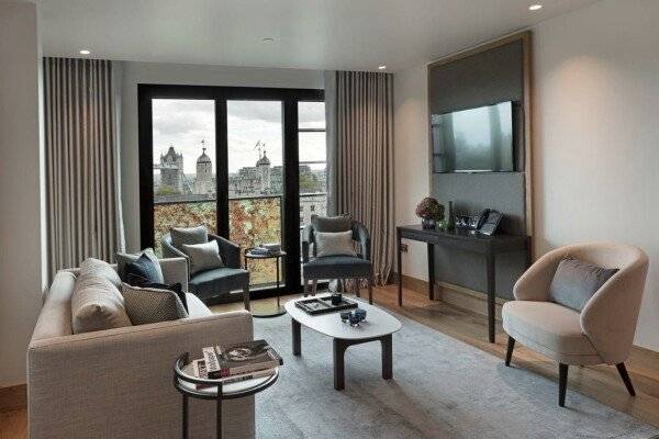 Signature Suite with Kitchen, Tower Bridge View