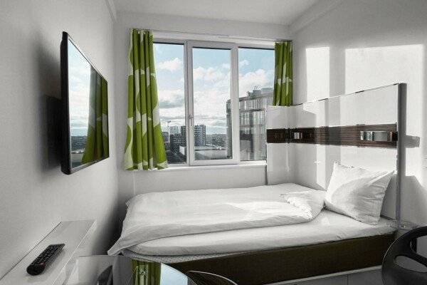 Heaven Room with Partial Harbor View