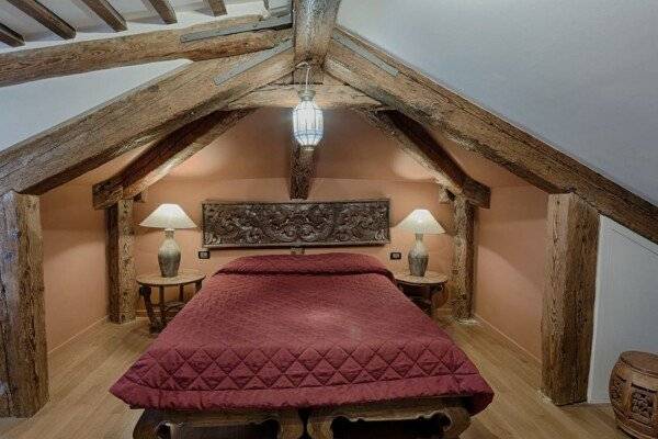 Standard Double Room - Attic