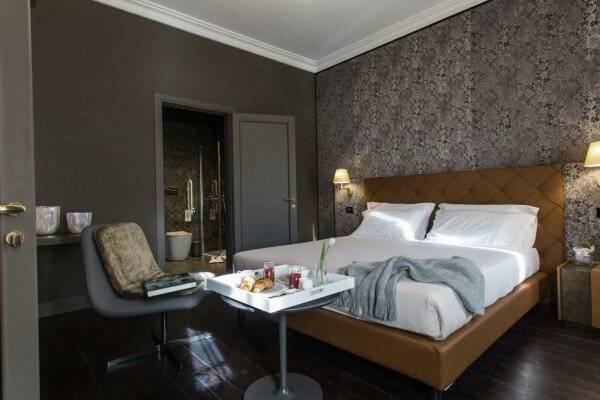 Grand Deluxe Double Room with Canal View