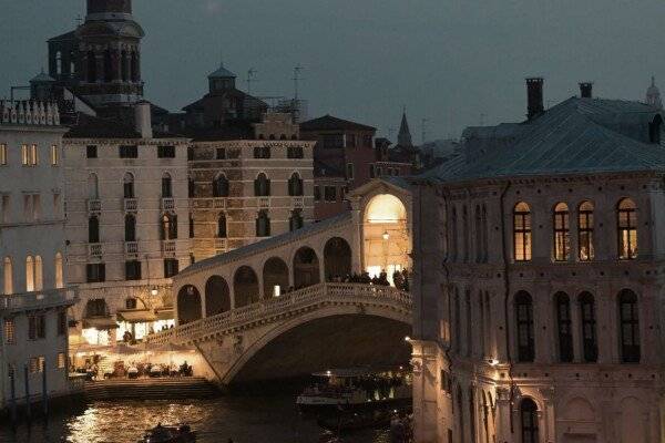 King Room with Balcony, Grand Canal and Rialto bridge view