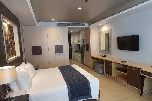 Admiral One-Bedroom Suite