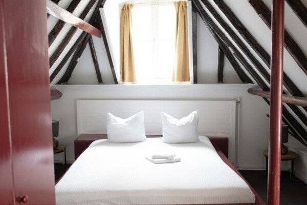 Deluxe Double Room with Bath