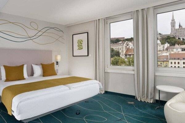 Superior Double Room with Castle View