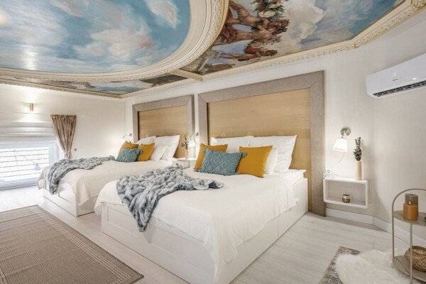 Luxury Triple Room