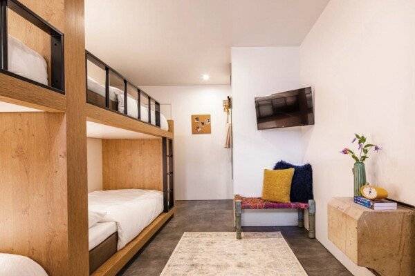 Bunk Room for 4 friends