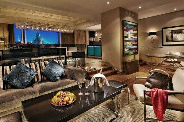 Presidential Suite